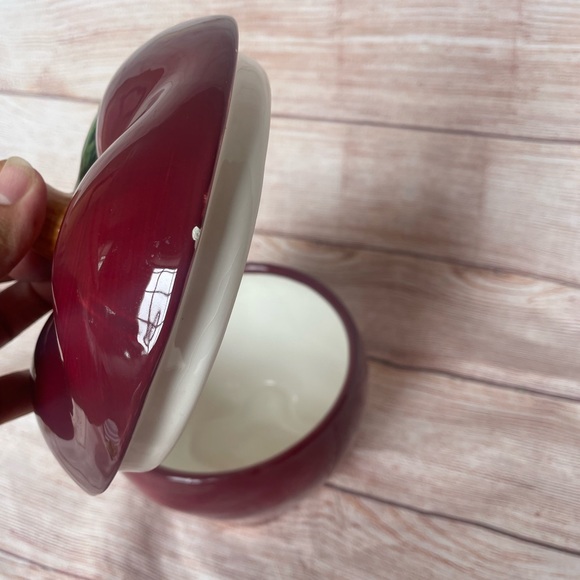 Apple shaped large bowl with lid red ceramic ack brand - Picture 8 of 11